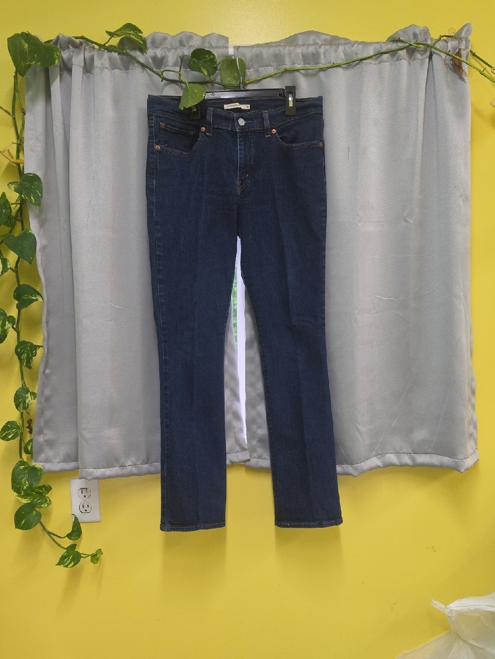 Levi's 415 Dark Indigo Relaxed Bootcut Jeans